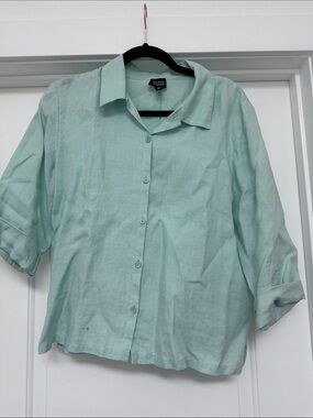 Eileen Fisher Mint Irish Linen Button-Down Shirt